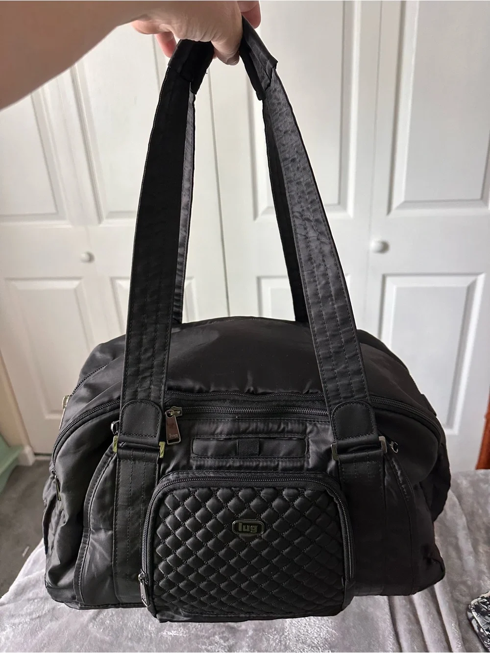 Unisex Lug Propeller Black Quilted Crossbody/Short Shoulder Nylon Duffel Bag EUC